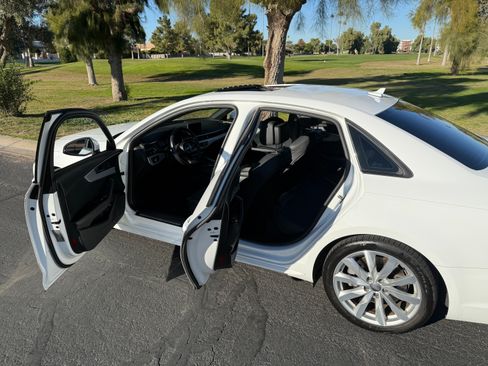 Used 2018 Audi A4 2.0T Premium w/ Convenience Package image 6