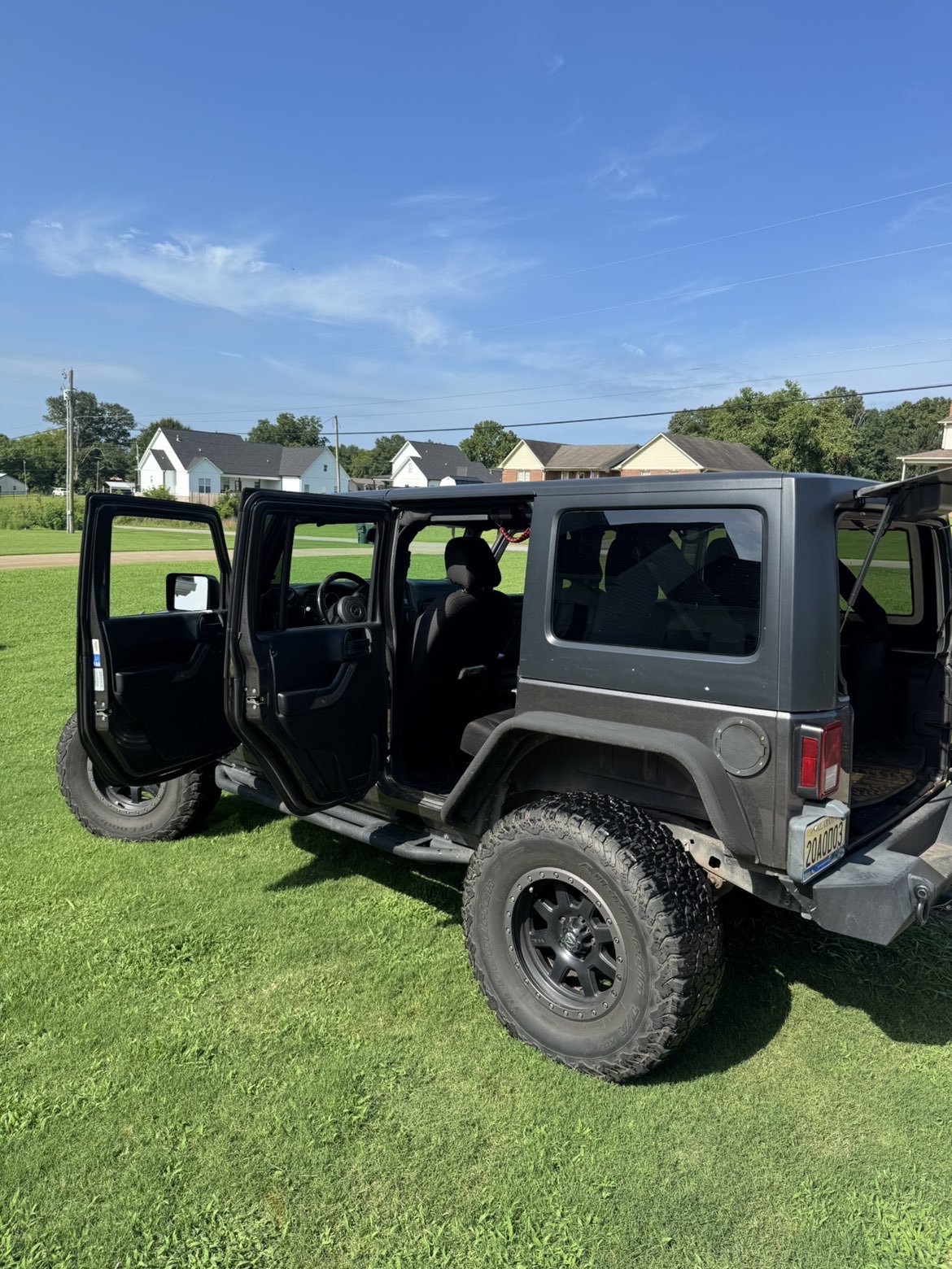 Used 2016 Jeep Wrangler Unlimited Sport w/ Quick Order Package 24S AWD/4WD image 1