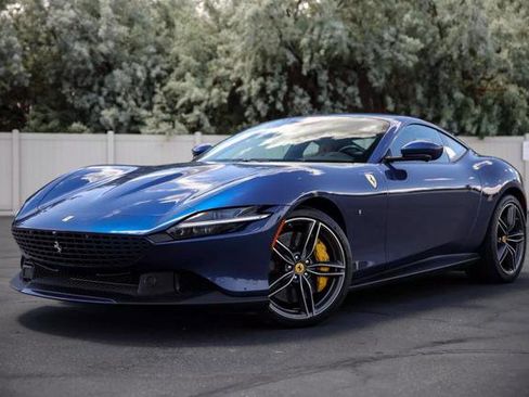 Used 2022 Ferrari Roma image 27
