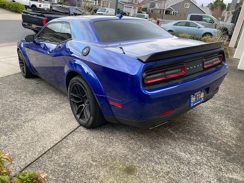 Used 2022 Dodge Challenger R/T Scat Pack image 2