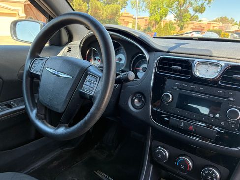 Used 2013 Chrysler 200 LX FWD image 13
