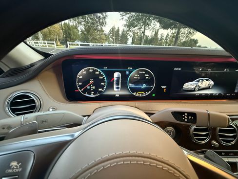 Used 2019 Mercedes-Benz S 560 Sedan image 9