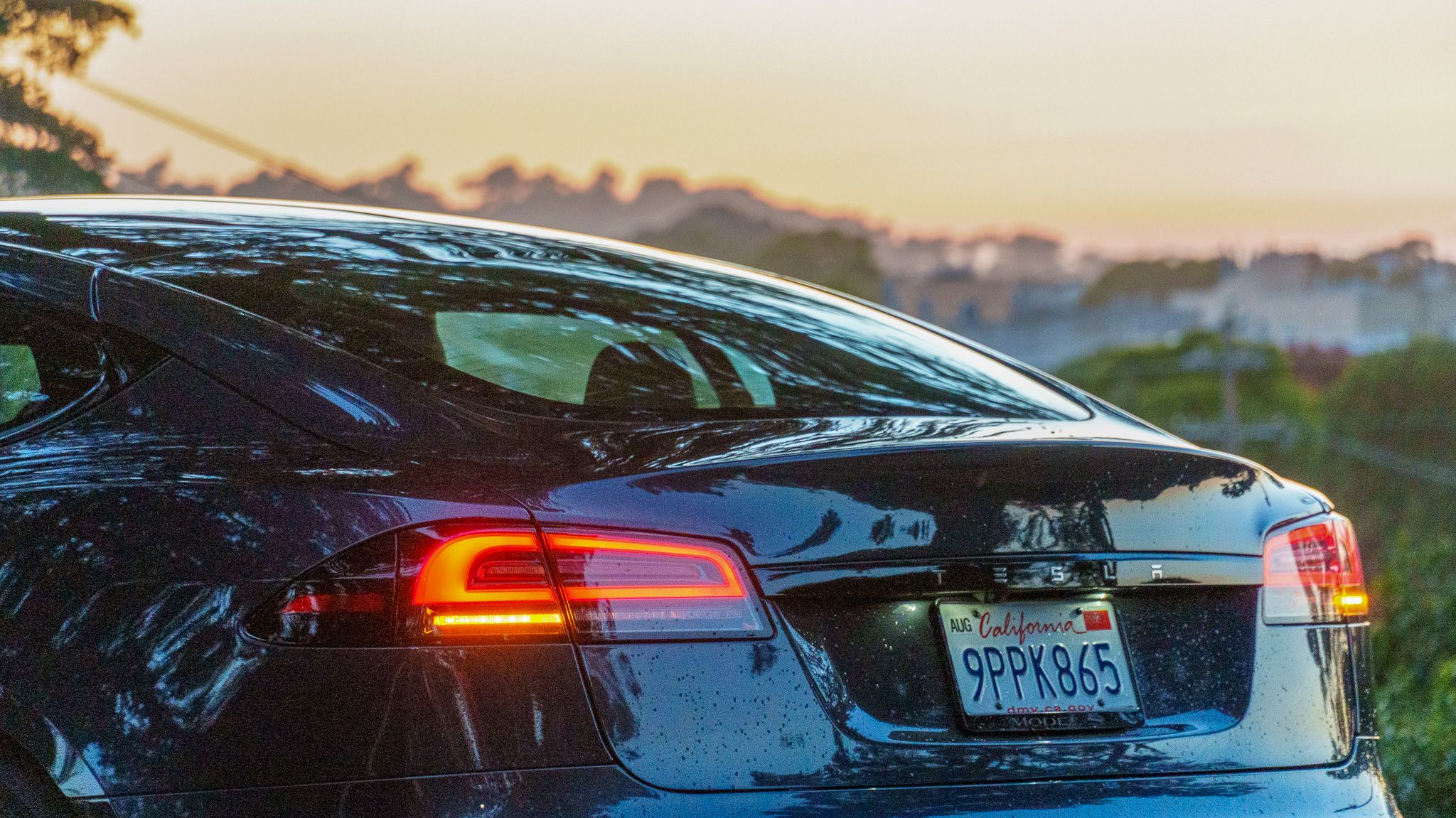 Used 2024 Tesla Model S AWD/4WD image 28