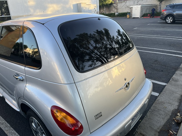 Used 2003 Chrysler PT Cruiser Limited FWD image 4
