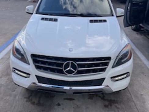 Used 2013 Mercedes-Benz ML 350 4MATIC w/ Premium 1 Pkg image 4