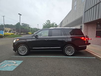 Used 2018 Lincoln Navigator Reserve w/ Technology Package