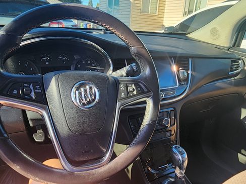 Used 2017 Buick Encore Preferred image 9