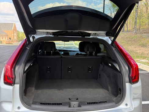 Used 2020 Cadillac XT4 Premium Luxury image 8