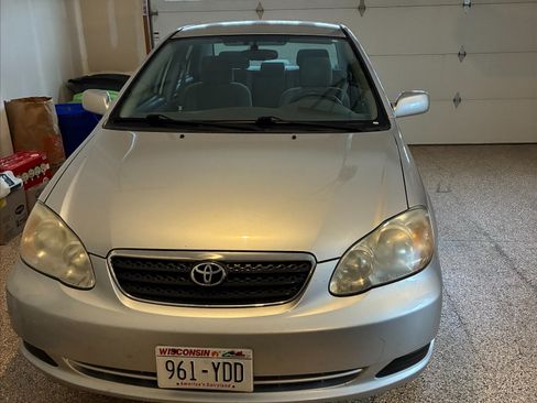 Used 2007 Toyota Corolla LE image 2