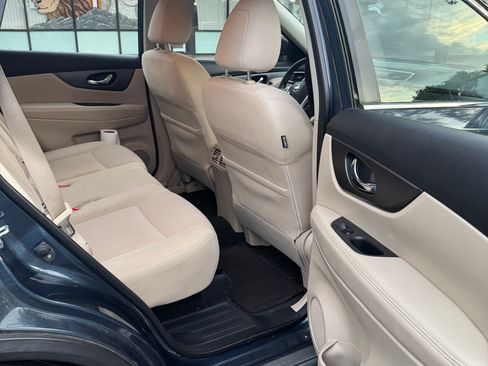 Used 2016 Nissan Rogue S image 13