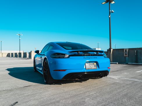 Used 2022 Porsche 718 Cayman GTS image 10