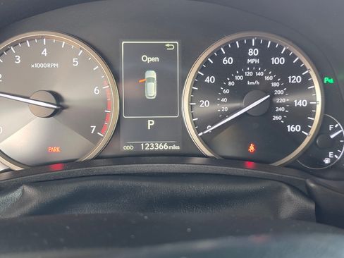 Used 2018 Lexus NX 300 300 Sport Utility 4D w/ Premium Package image 4