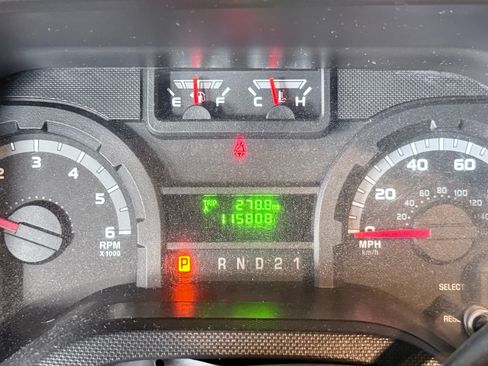 Used 2013 Ford E-150 and Econoline 150 w/ PWR Group image 16