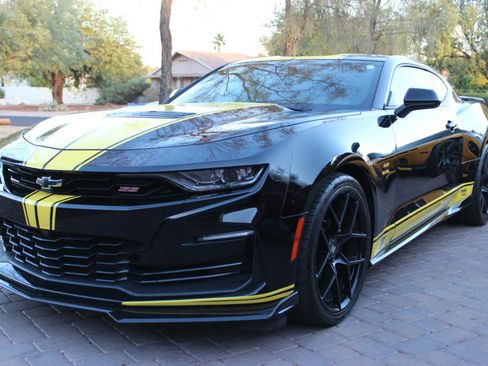 Used 2020 Chevrolet Camaro SS image 11