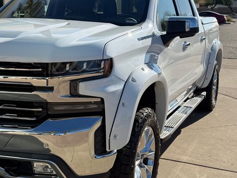 Used 2019 Chevrolet Silverado 1500 LTZ w/ LTZ Plus Package image 4
