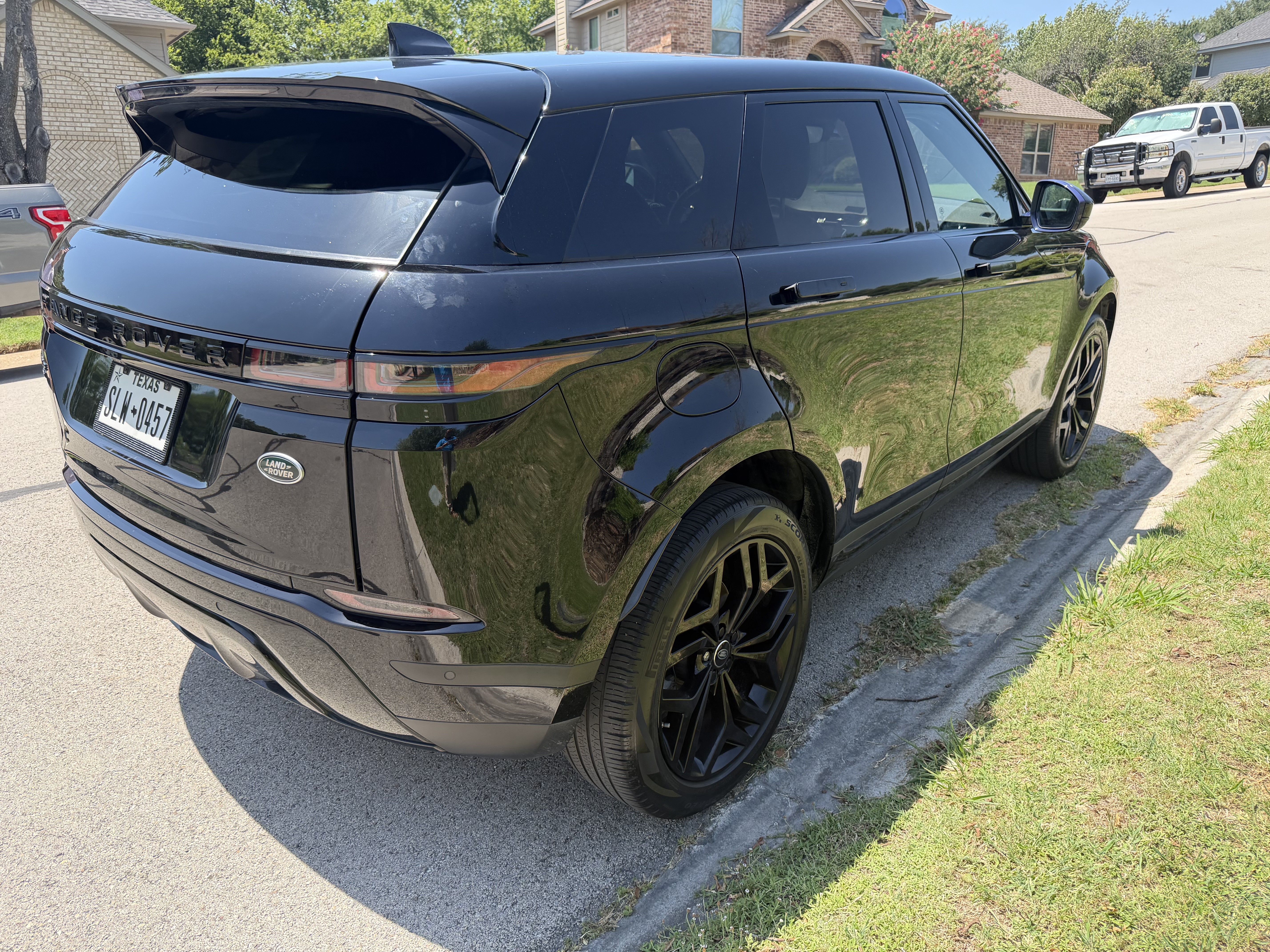 Used 2020 Land Rover Range Rover Evoque S AWD/4WD image 4