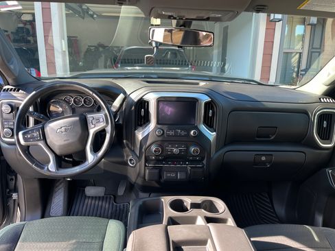 Used 2019 Chevrolet Silverado 1500 RST w/ All-Star Edition image 9