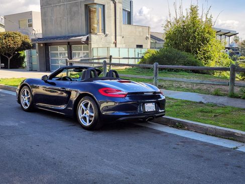 Used 2013 Porsche Boxster RWD image 9