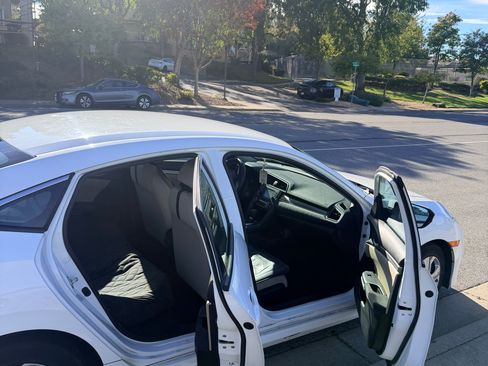 Used 2016 Honda Civic LX image 8