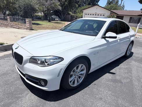 Used 2015 BMW 528i Sedan RWD image 4