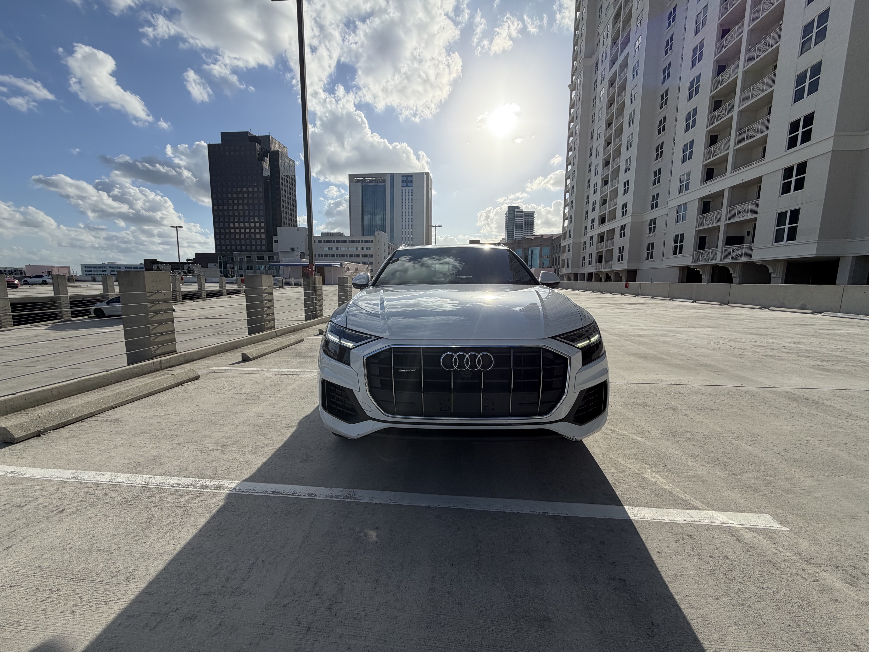 Used 2019 Audi Q8 Premium Plus w/ Premium Plus AWD/4WD image 9