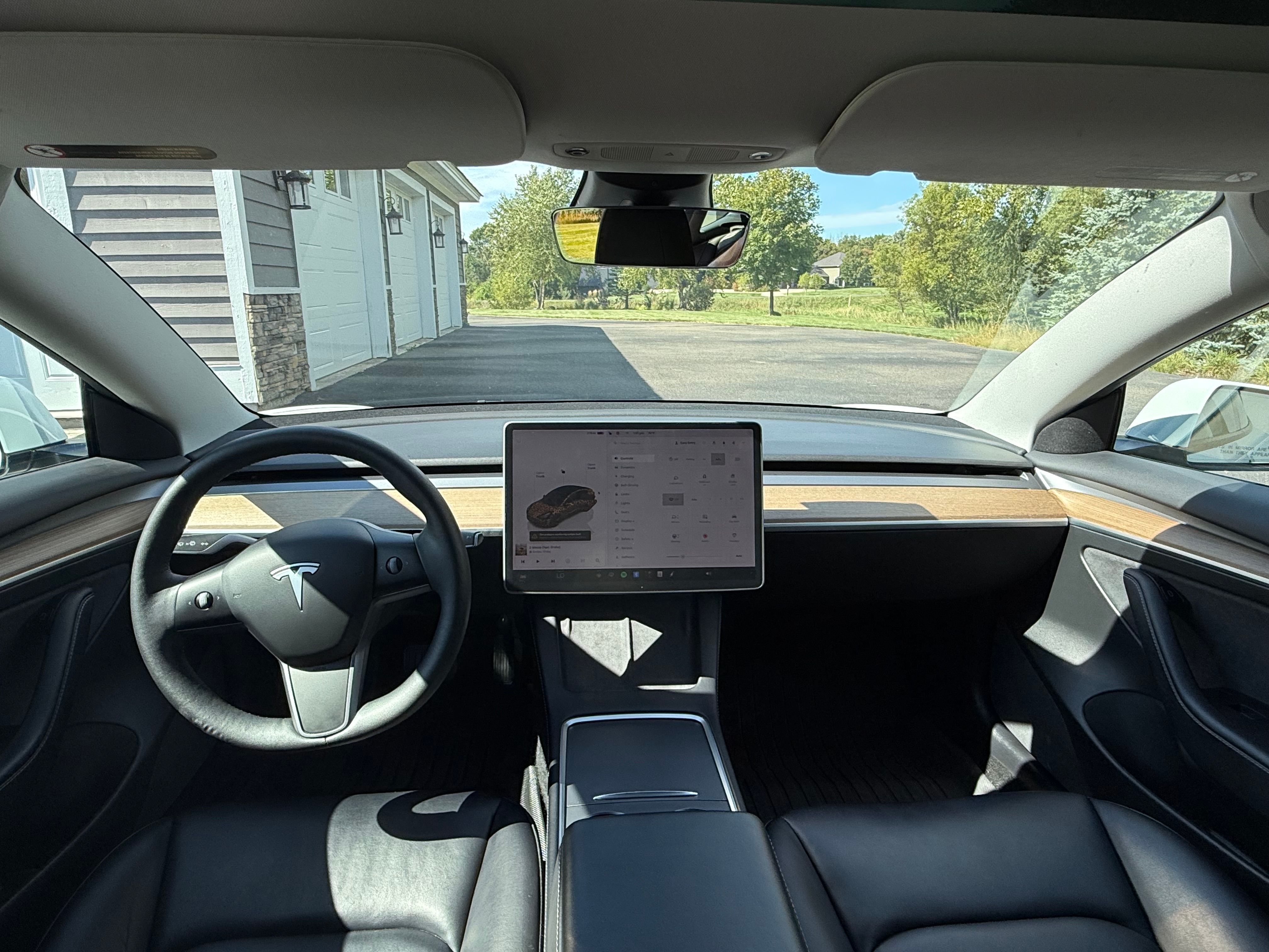 Used 2022 Tesla Model 3 Long Range AWD/4WD image 12