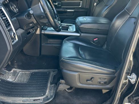 Used 2018 RAM 1500 Limited image 13