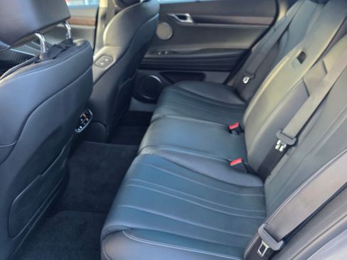 Used 2022 Genesis G80 2.5T w/ Prestige Package image 17