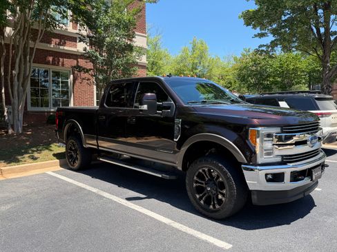 Used 2019 Ford F350 Lariat w/ Lariat Ultimate Package AWD/4WD image 15