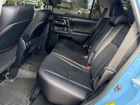 Used 2018 Toyota 4Runner TRD Pro AWD/4WD image 10