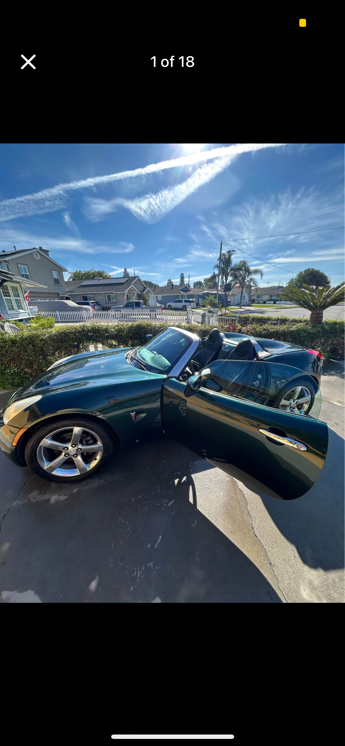 Used 2006 Pontiac Solstice Convertible w/ Premium Package RWD image 1