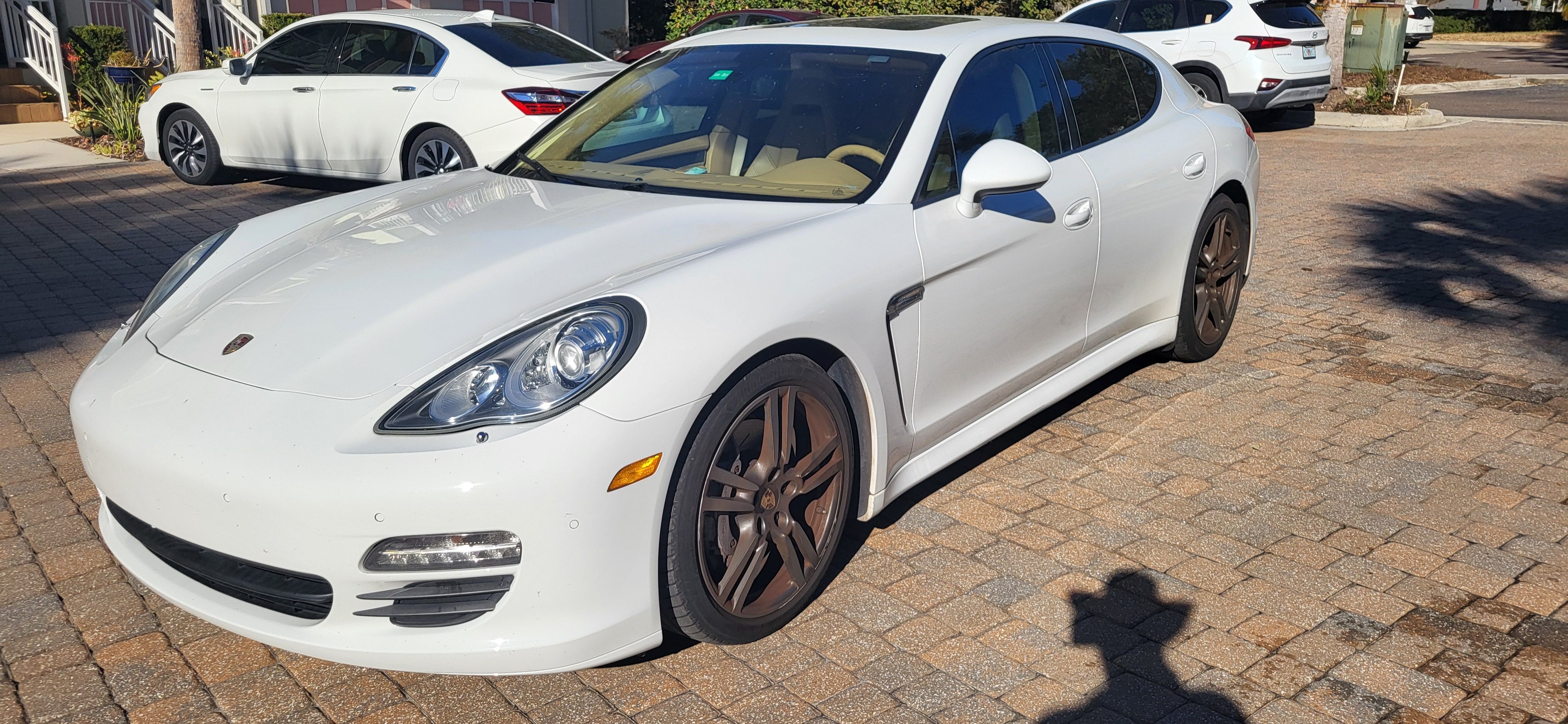 Used 2013 Porsche Panamera image 1