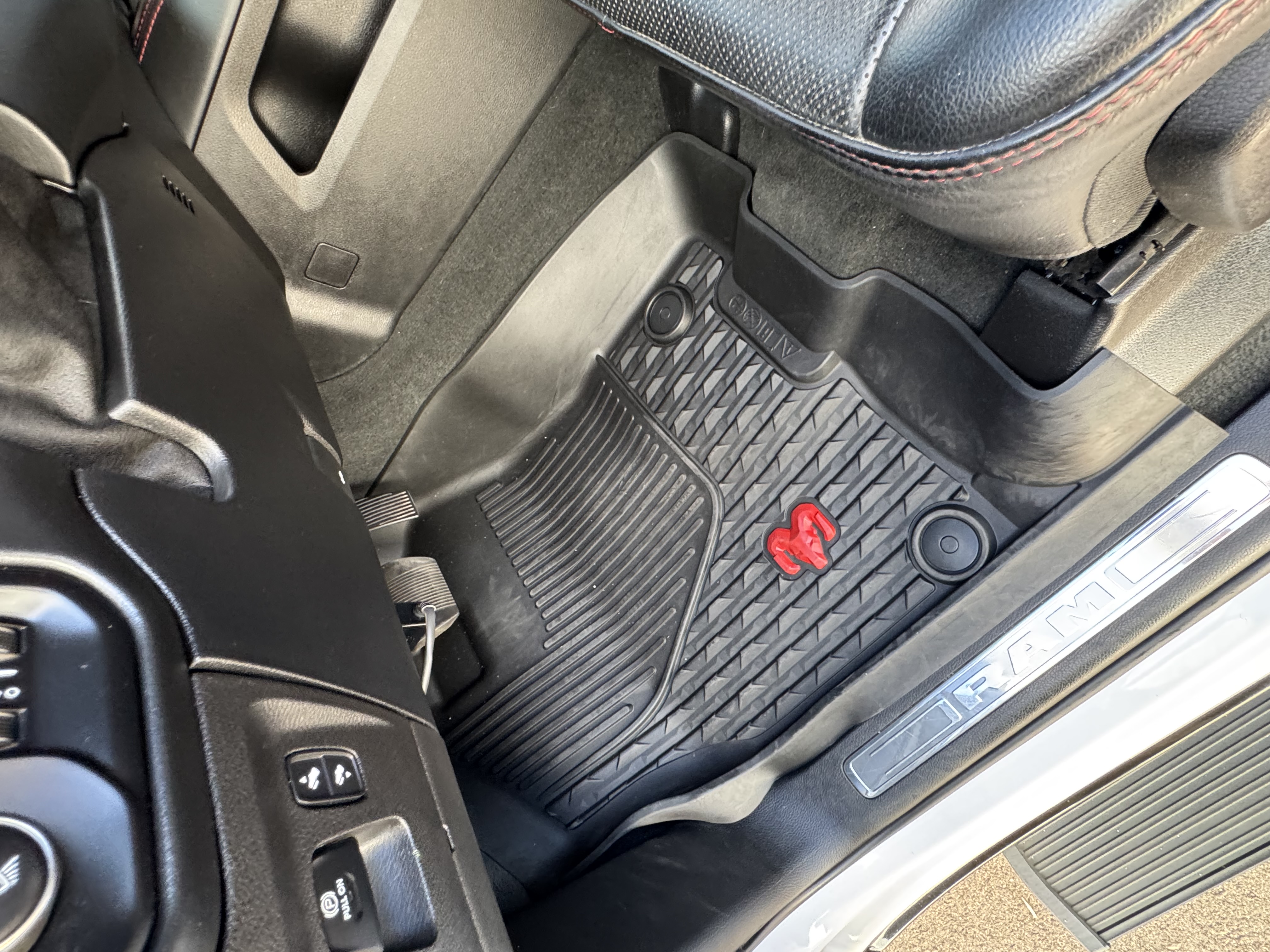 Used 2021 RAM 1500 TRX w/ TRX Level 2 Equipment Group AWD/4WD image 15