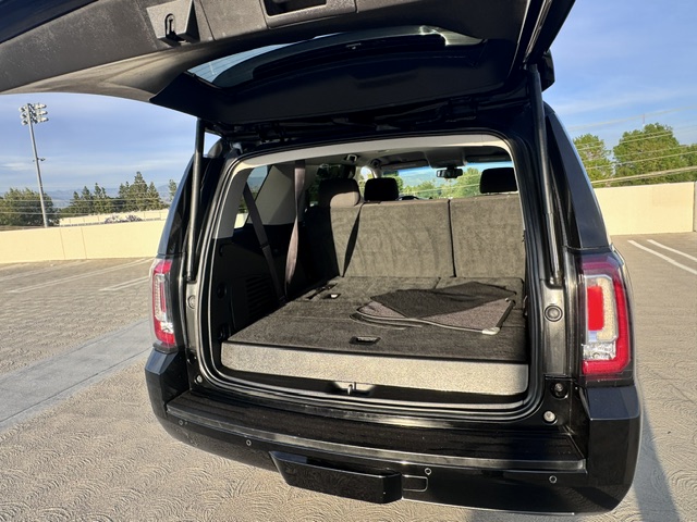 Used 2015 GMC Yukon SLE w/ Convenience Package RWD image 11