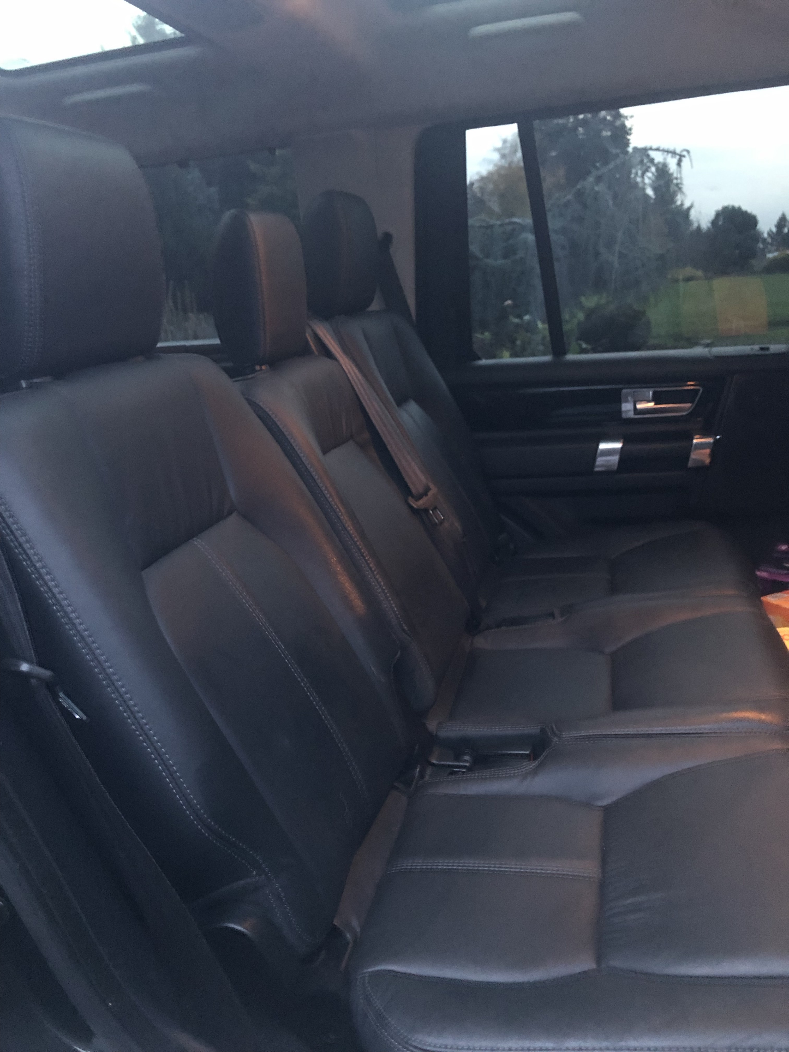 Used 2016 Land Rover LR4 HSE LUX AWD/4WD image 12