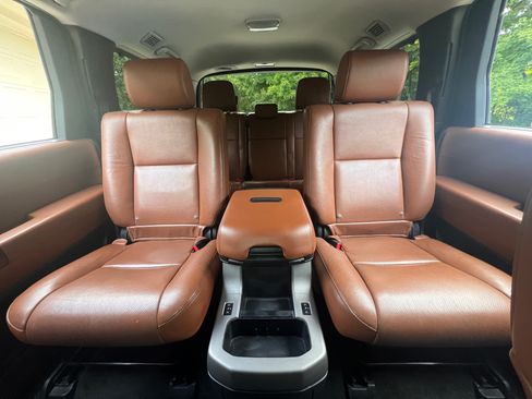 Used 2013 Toyota Sequoia Platinum AWD/4WD image 11