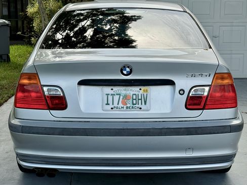 Used 2001 BMW 325i Sedan RWD image 6