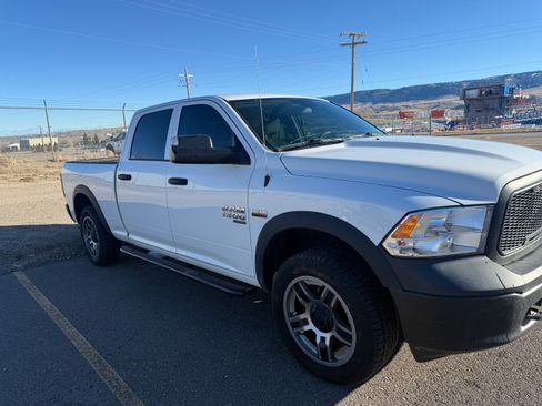 Used 2019 RAM 1500 Tradesman image 4