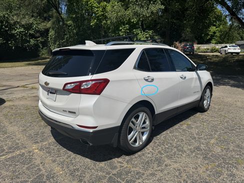 Used 2018 Chevrolet Equinox Premier AWD/4WD image 25