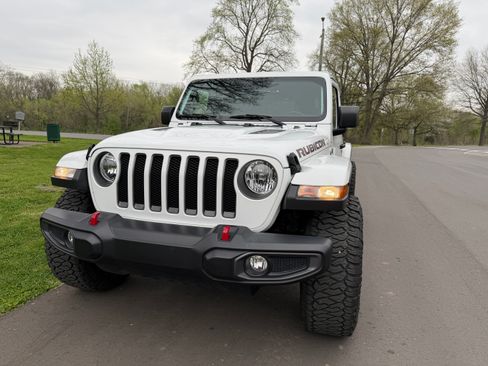 Used 2022 Jeep Wrangler Unlimited Rubicon image 10