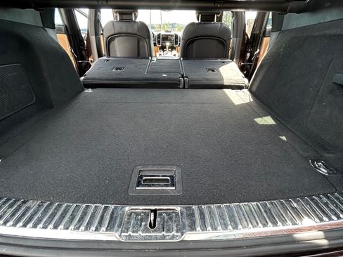 Used 2014 Porsche Cayenne Diesel Platinum Edition image 13