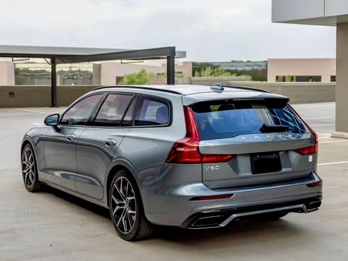 Used 2020 Volvo V60 T8 Polestar AWD/4WD image 4