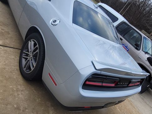 Used 2019 Dodge Challenger GT w/ Plus Package image 6