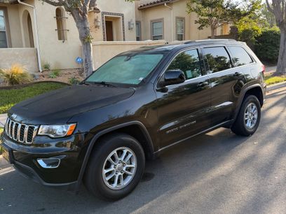 Used 2019 Jeep Grand Cherokee Laredo