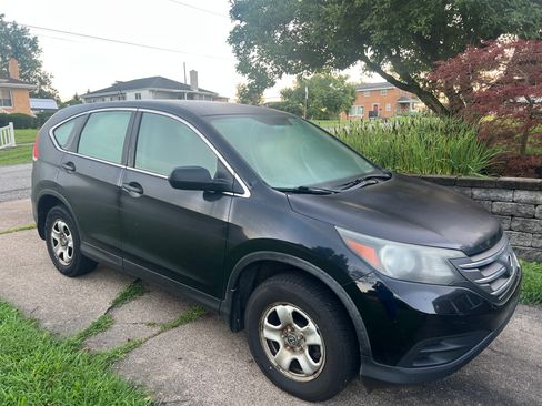 Used 2014 Honda CR-V LX image 2