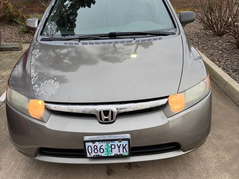 Used 2008 Honda Civic LX image 2