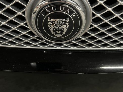 Used 2007 Jaguar XKR R image 13