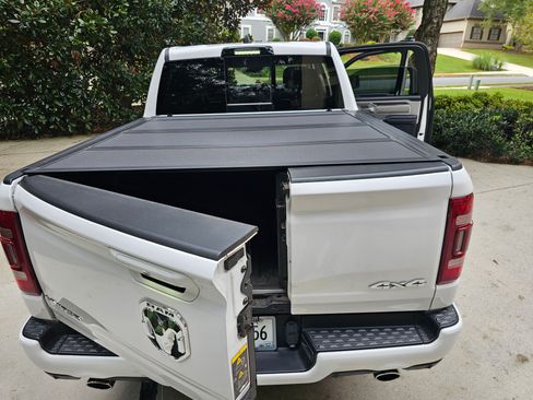 Used 2023 RAM 1500 Limited image 12