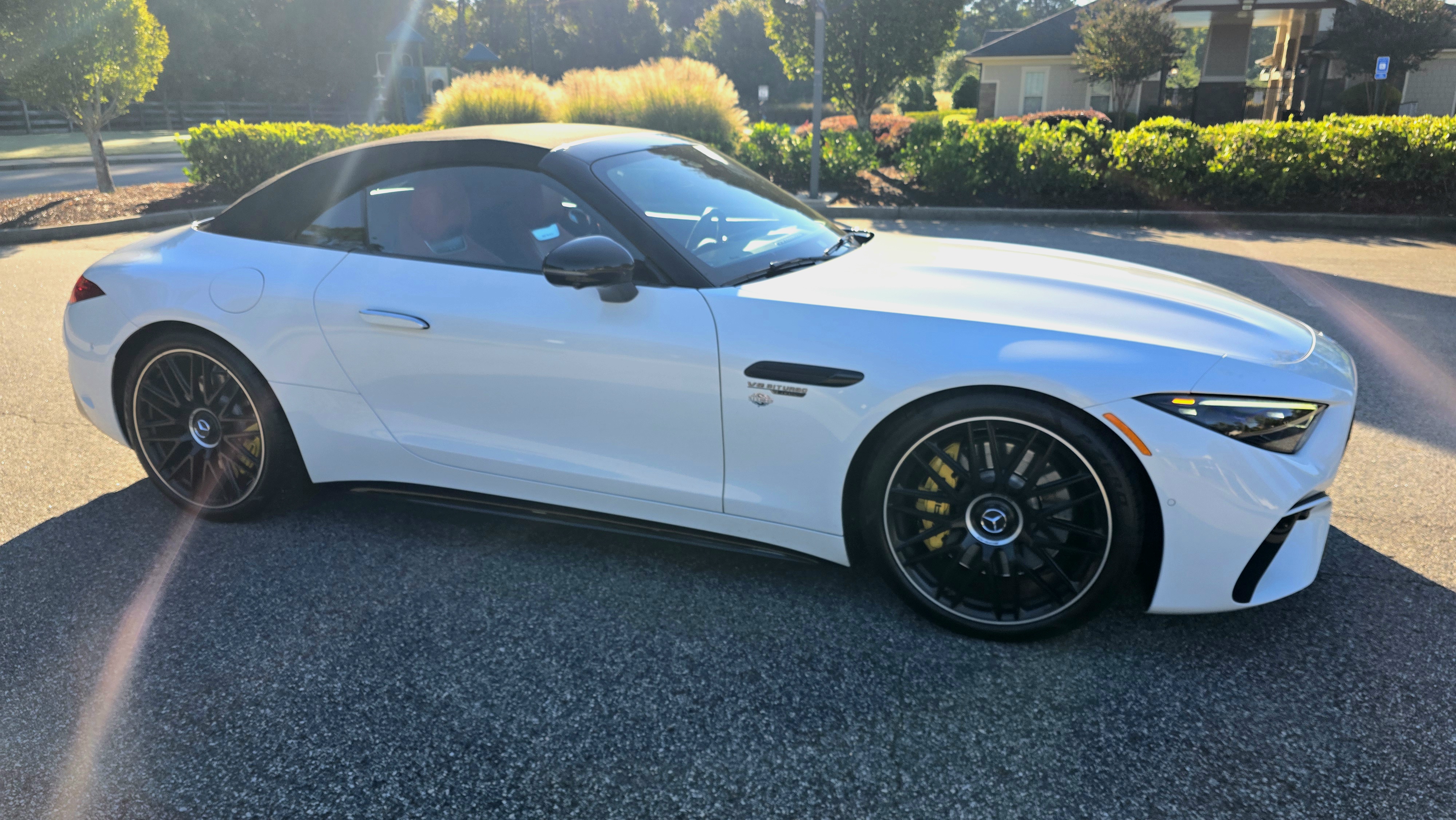 Used 2022 Mercedes-Benz SL 55 AMG 4MATIC image 4