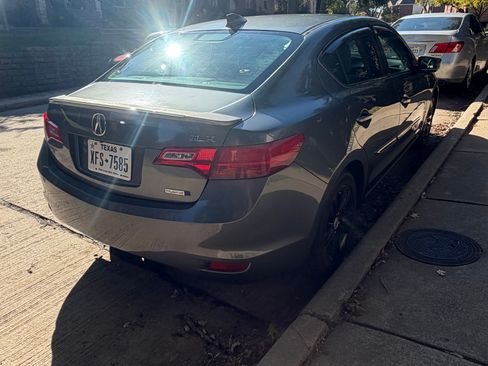 Used 2013 Acura ILX Hybrid w/ Technology Package image 6